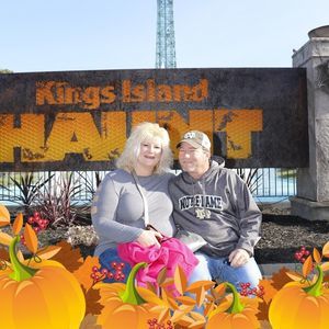 Meet your Posher, Dee